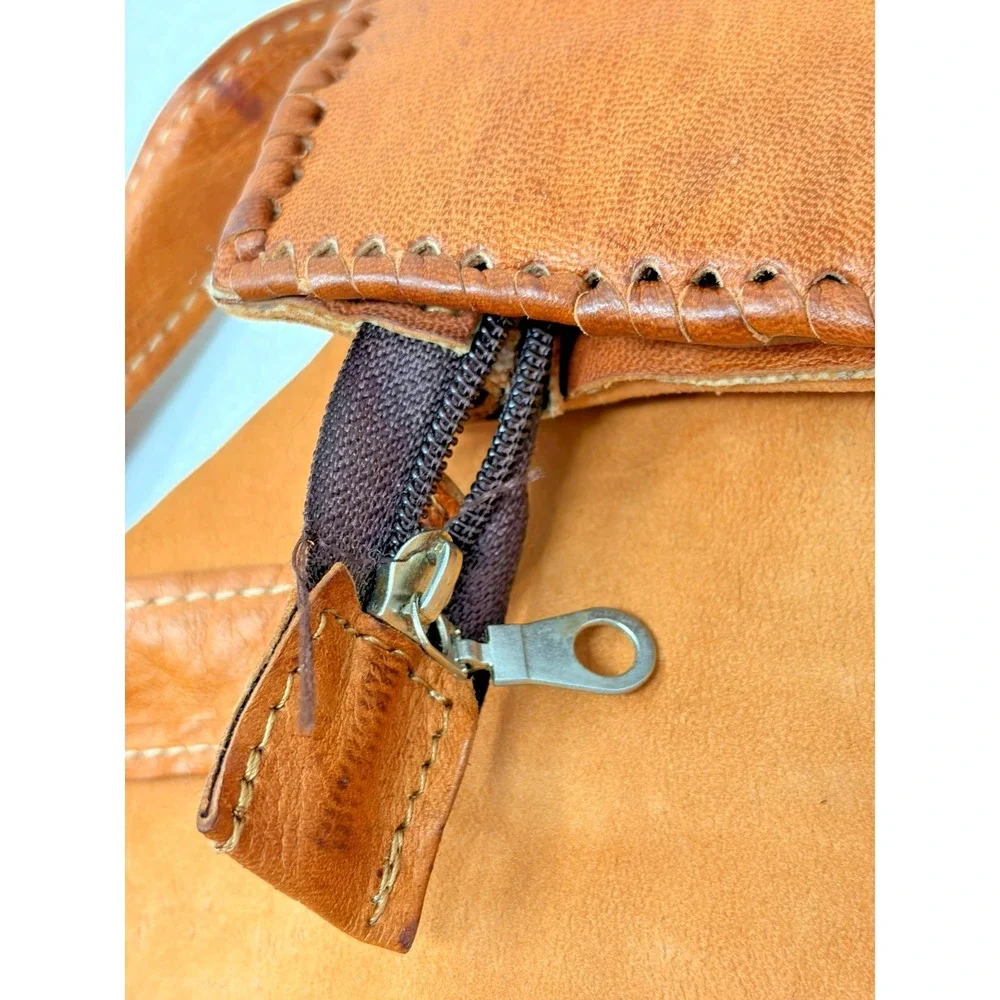 Handmade Brown Leather  Messenger Bag Cowhide Flap Horn Toggle Boho From Spain